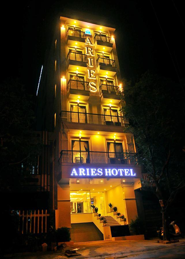 Aries Hotel 투이호아 외부 사진